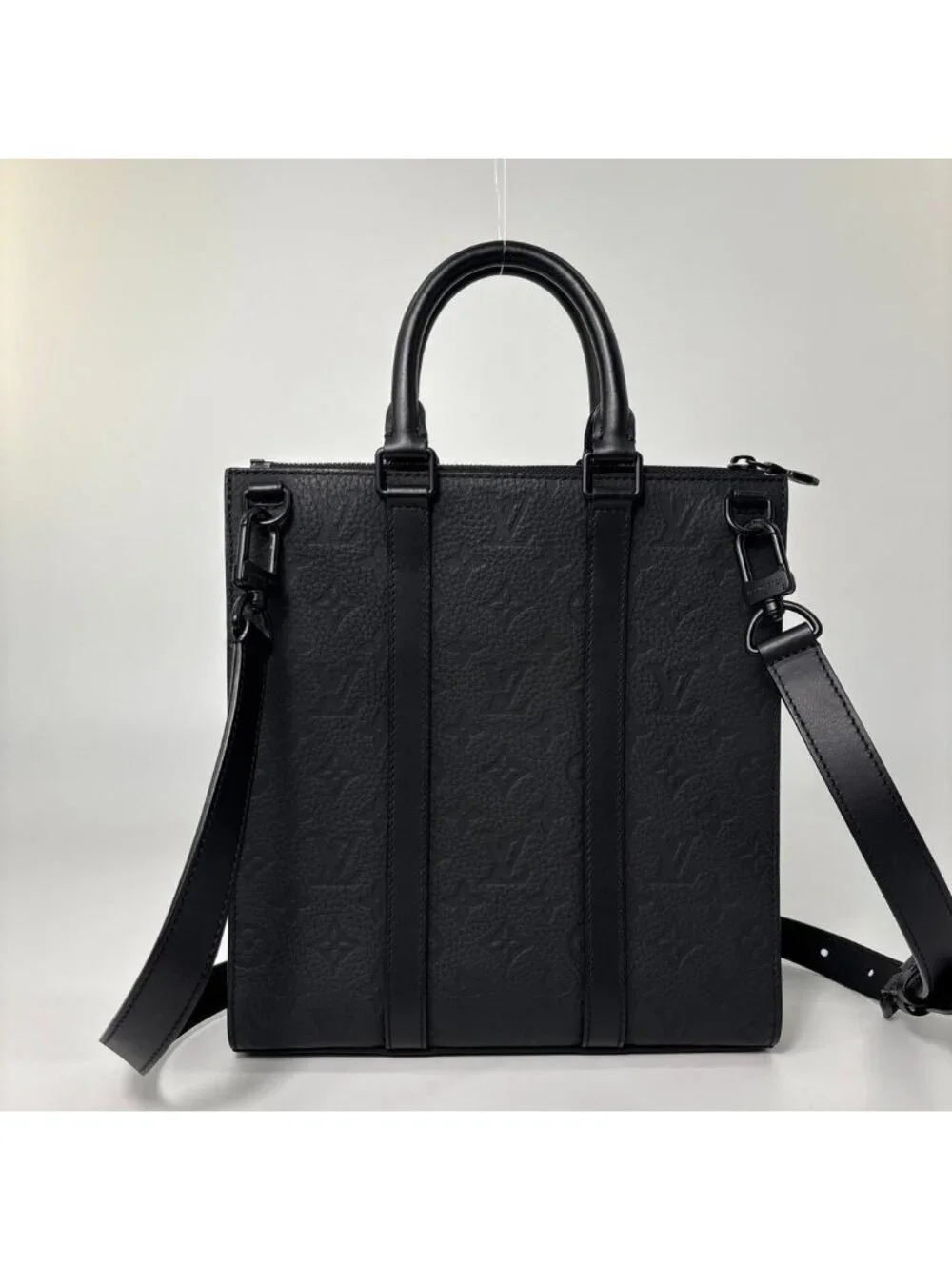 Louis Vuitton this authentic